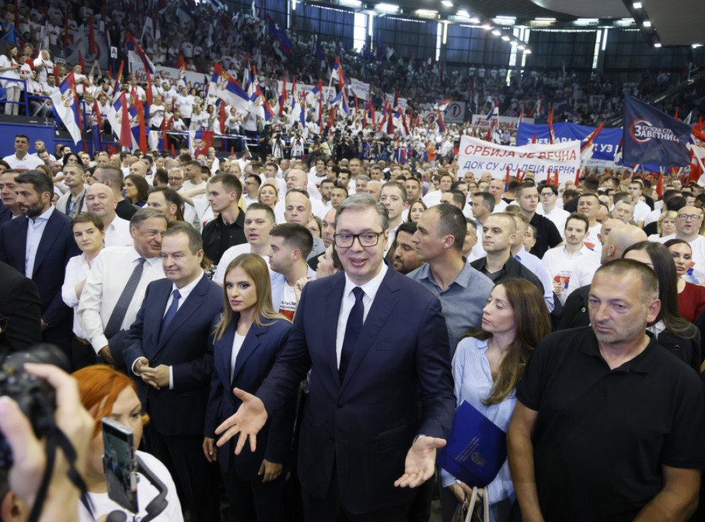 U Beogradu održan predizborni skup koalicije oko SNS, obratio se Vučić