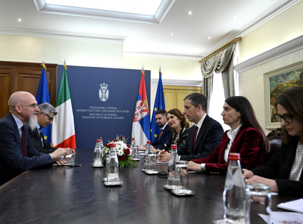 Marko Đurić s ambasadorom Italije razgovarao o evropskom putu Srbije i 145 godina diplomatskih odnosa