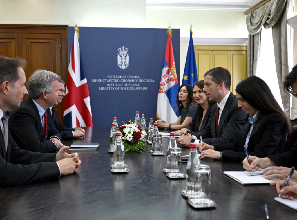 Marko Đurić razgovarao sa ambasadorom Edvardom Fergusonom o bilateralnoj saradnji i situaciji na KiM