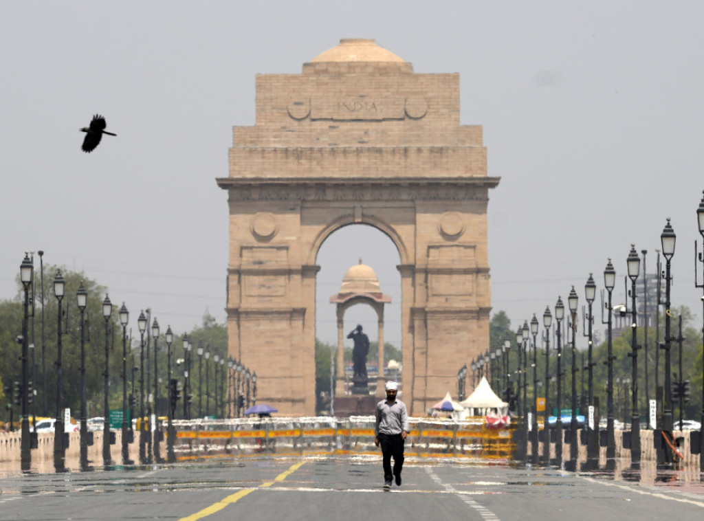 Jedan radnik preminuo od toplotnog udara u Nju Delhiju, zabeleženo rekordnih 52,9 stepeni Celzijusovih