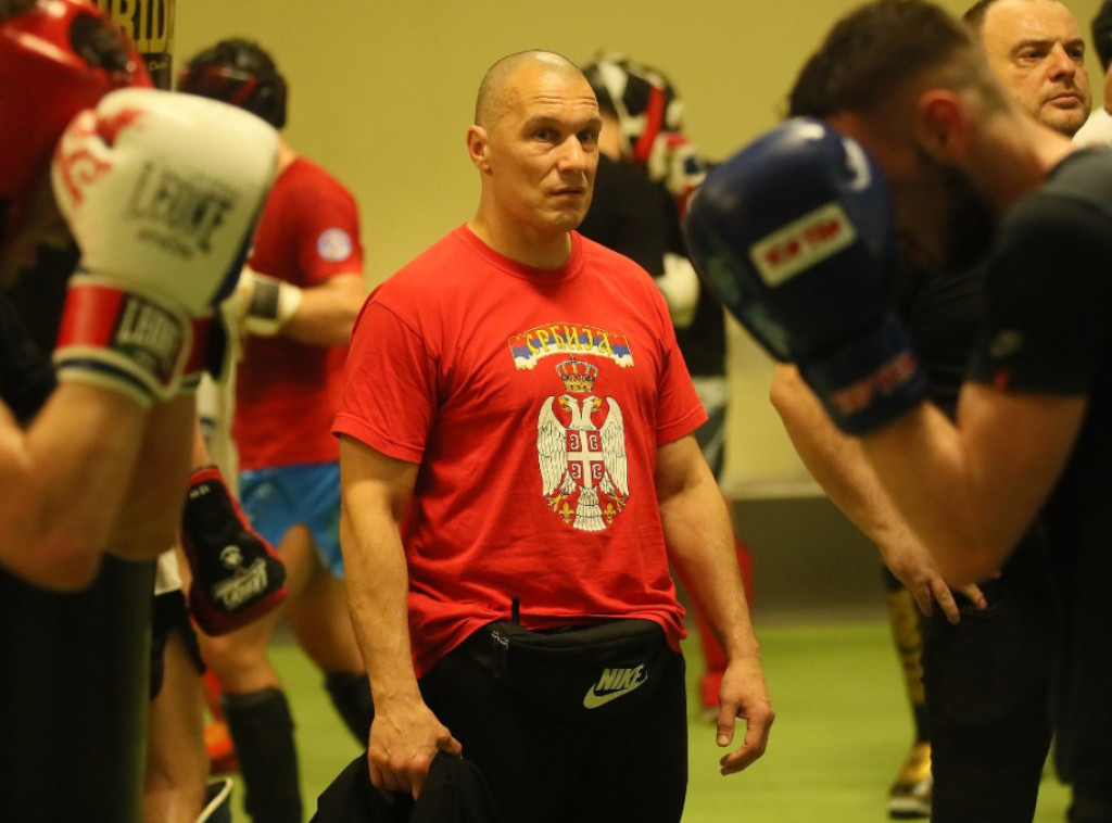 Kik-bokseri Srbije učestvuju na Balkanskom šampionatu u Baru