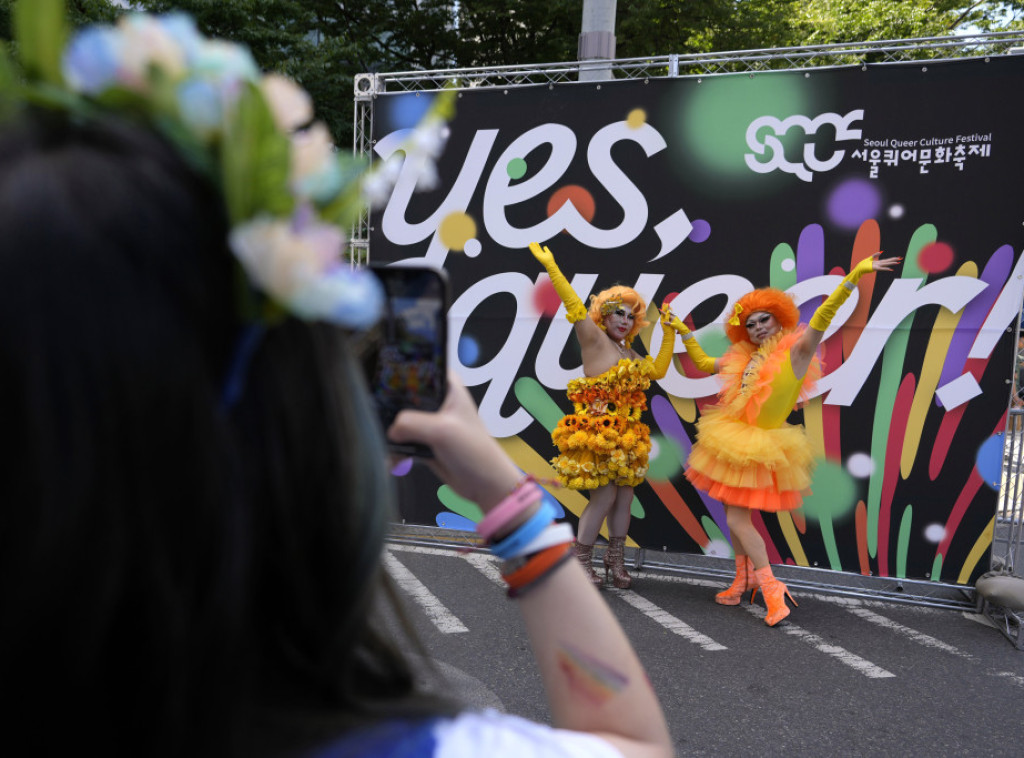 Paradi ponosa u Južnoj Koreji prisustvovale desetine hiljada ljudi