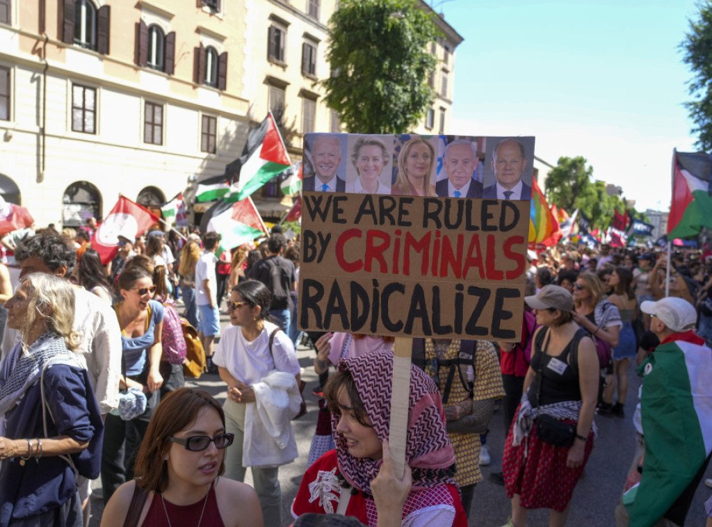 Oko 5.000 Rimljana protestovalo protiv italijanske vlade i rata u Gazi