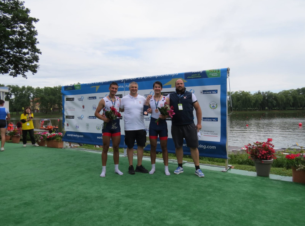 Srpski veslači Sergej Čipak i Milan Stevanović osvojili bronzu na juniorskom Evropskom prvenstvu