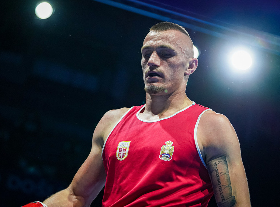 Srpski bokser Almir Memić pobedio Jaga Kiziriju na spektaklu u Boru