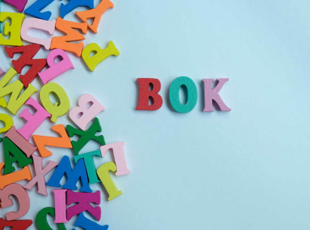 Hrvatska: Sutra se bira najbolja hrvatska reč između: napucak, čvornik, kuterac ...