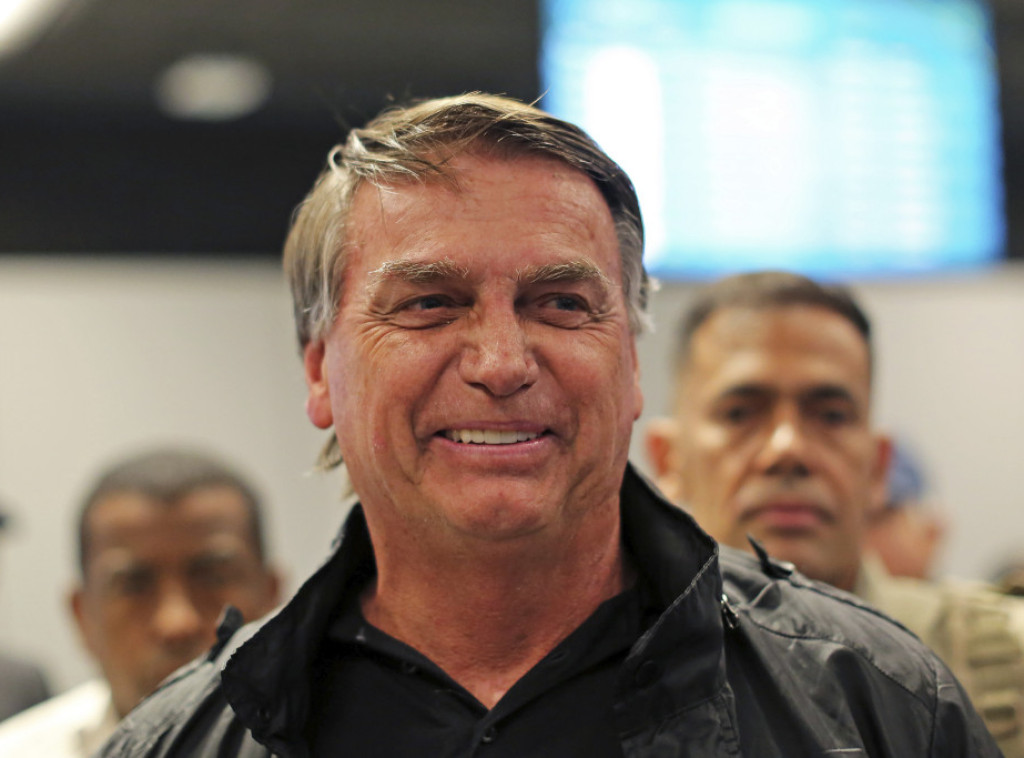 Bivši predsednik Brazila Žair Bolsonaro hospitalizovan zbog bolova u stomaku