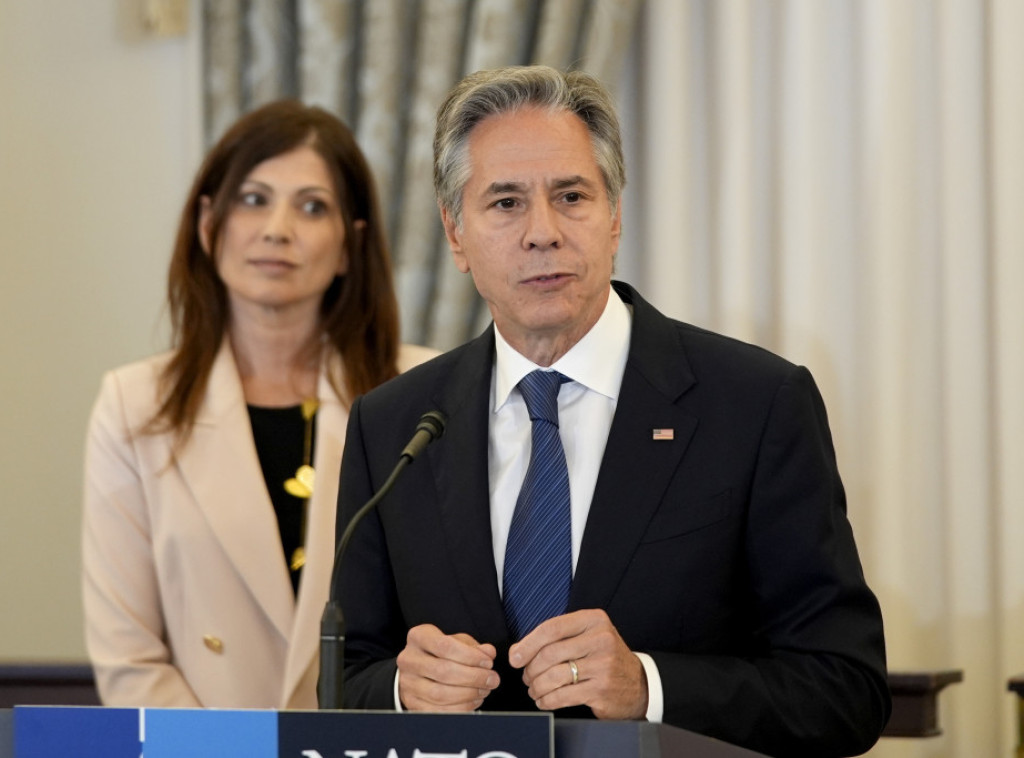 Blinken: Na Samitu NATO-a biće predstavljen snažan paket pomoći Ukrajini