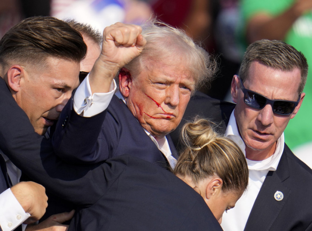 Šest agenata američke Tajne službe dobilo suspenzije zbog atentata na Donalda Trampa
