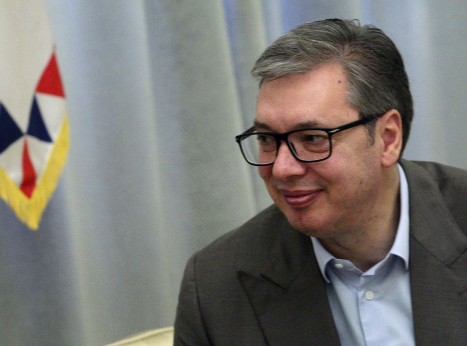 Predsednik Vučić danas sa ambasadorom Kine Li Mingom