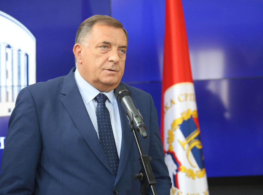 Dodik: Sutra će na račun grada Prijedora biti uplaćeno milion KM za pomoć