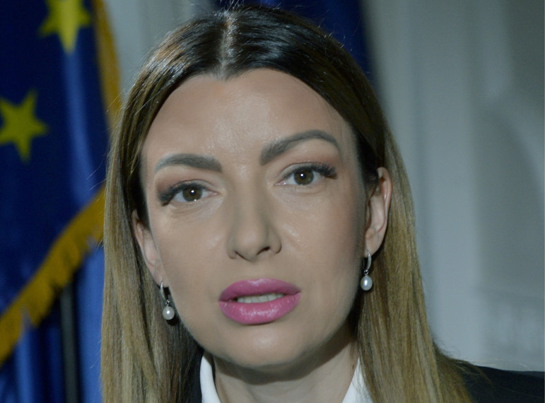 Mesarović najoštrije osudila pretnje smrću predsedniku Vučiću