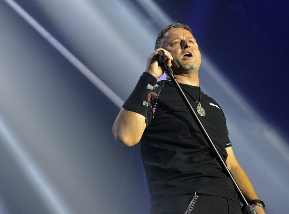 Koncert Tompsona u Imotskom održan uz ustaške pesme, poklič "za dom spremni" i ministre u vladi Plenkovića