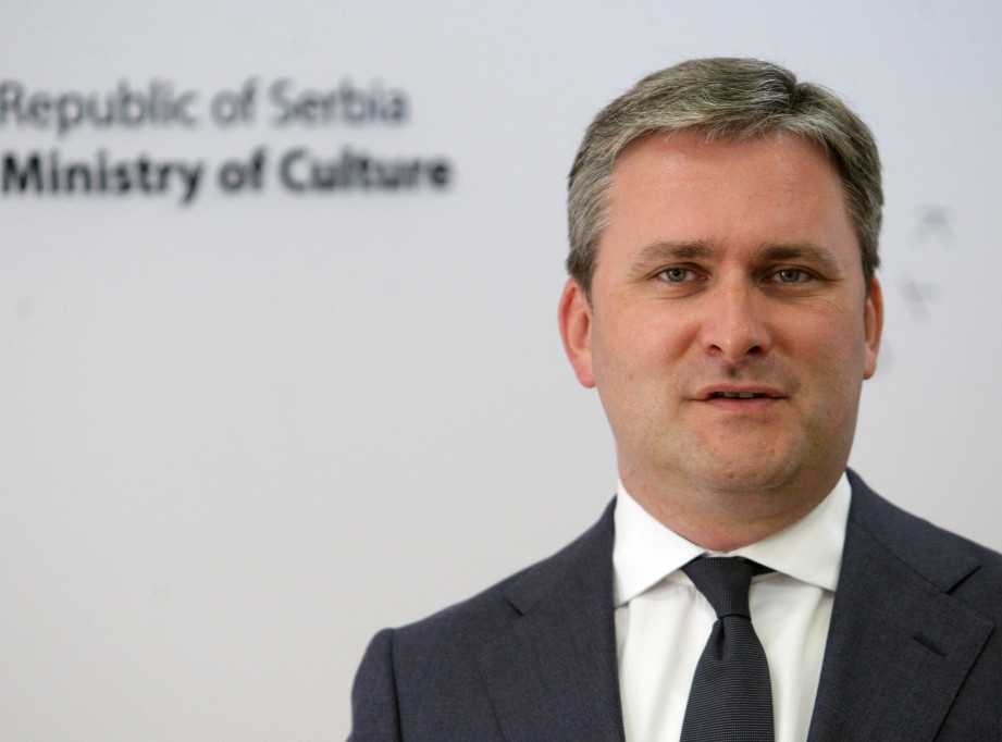 Selaković: Dobro se osećam, nepoznato lice me je sinoć napalo sa leđa