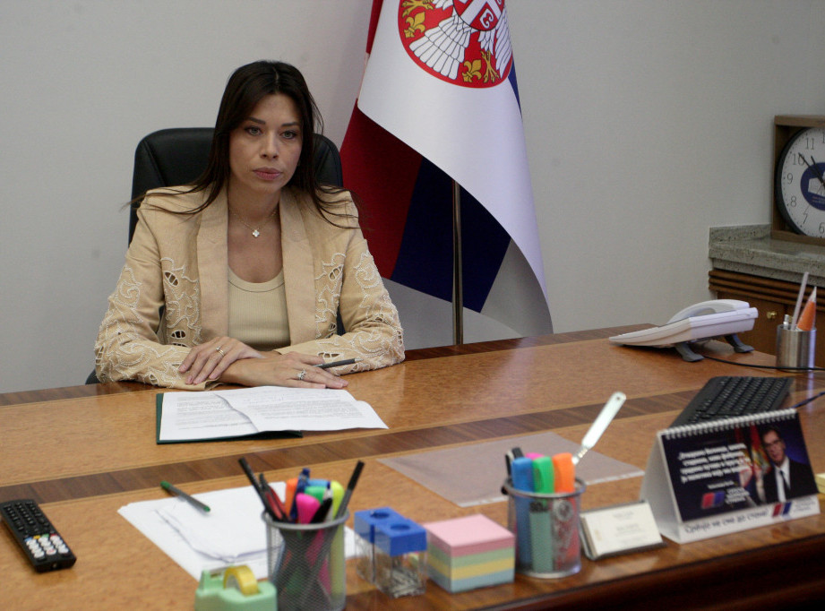 Vujović potpisala ugovor za rešavanje problema pepela iz kragujevačke toplane