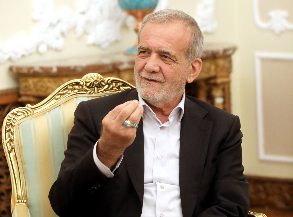 Pezeškijan: Iran spreman da uveri svet da ne teži nuklearnom oružju