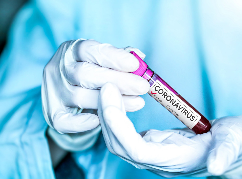 Nova metoda protiv kovida: Koronavirus u plućima blokira lek za lečenje od alkoholizma