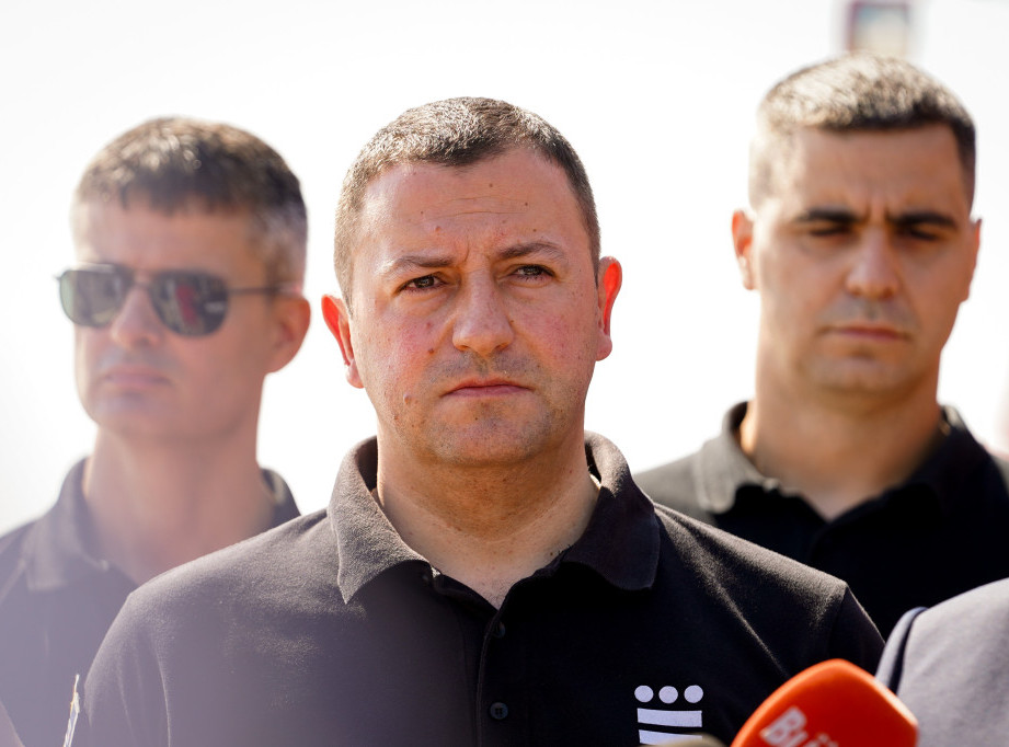 Luka Čaušić: Situacija sa požarom u Deliblatskoj peščari je teška, prioritet je da niko ne strada