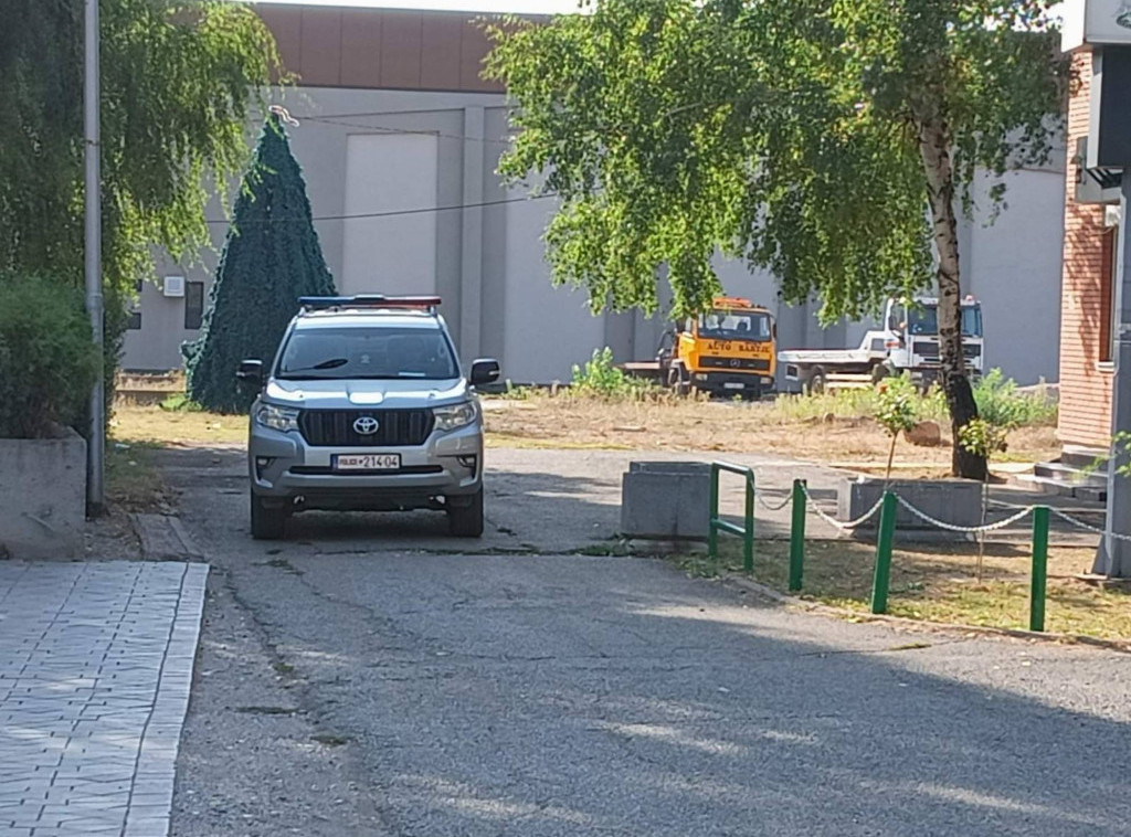 Novi pretresi tzv. kosovske policije kod Zubinog Potoka, privedeno šest osoba