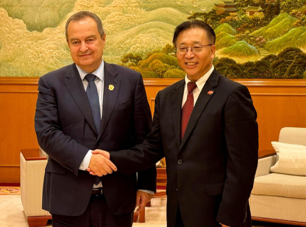 Ministar Dačić i Ćui Điančun razgovarali o modalitetima buduće saradnje u Hong Kongu