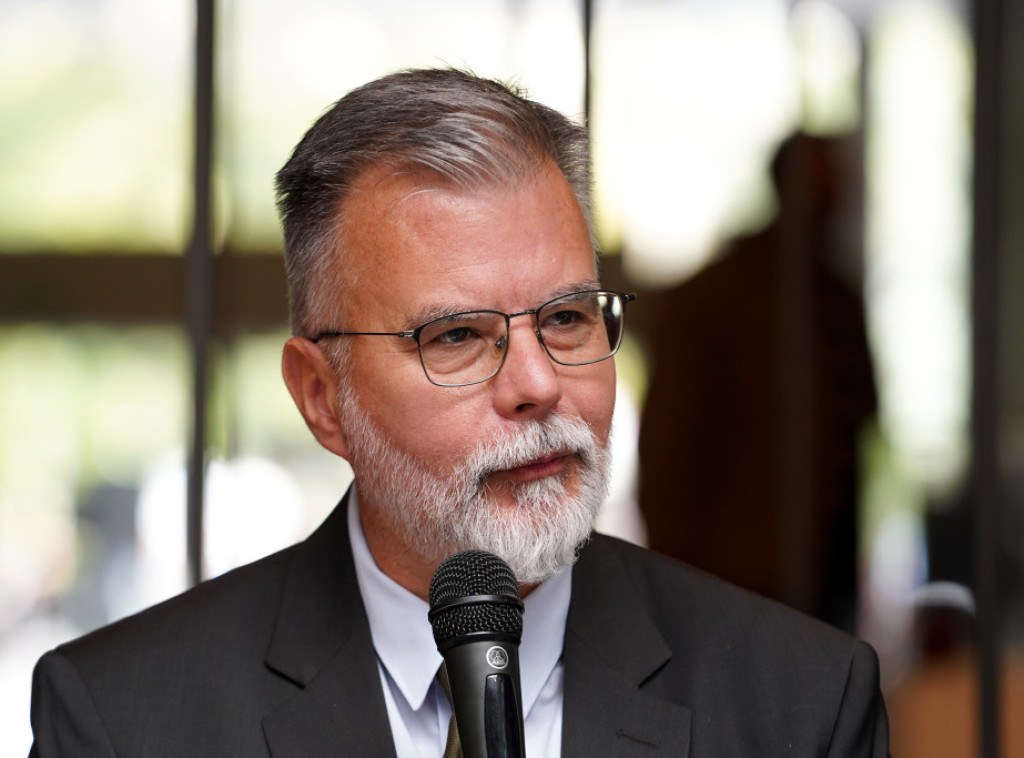 Ministar Ristić: Knjiga Emilije Radibratović hrabro i dubinski sagledava položaj žena