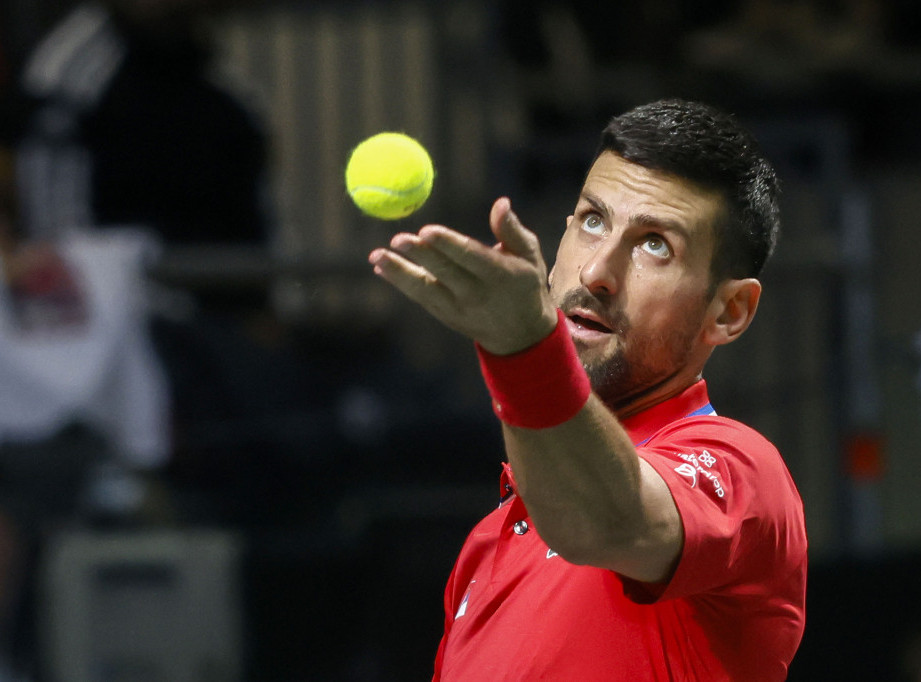 Djokovic defeats Hanfmann to advance to Shanghai Masters fourth round