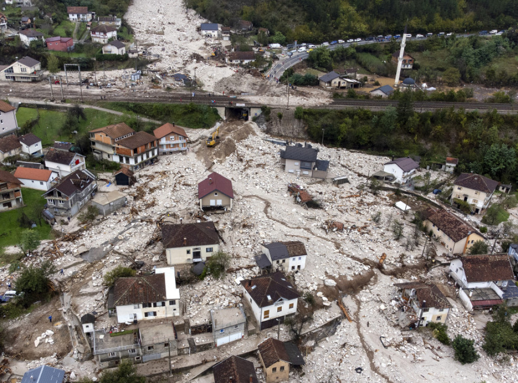 Bosna i Hercegovina: Godinu dana od katastrofalnih poplava u Jablanici, Konjicu i Fojnici