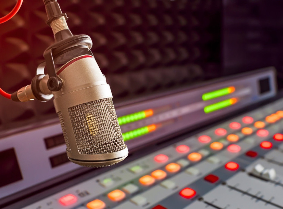 Nacionalni radio i još tri radija tuže administraciju SAD zbog ukidanja finansiranja