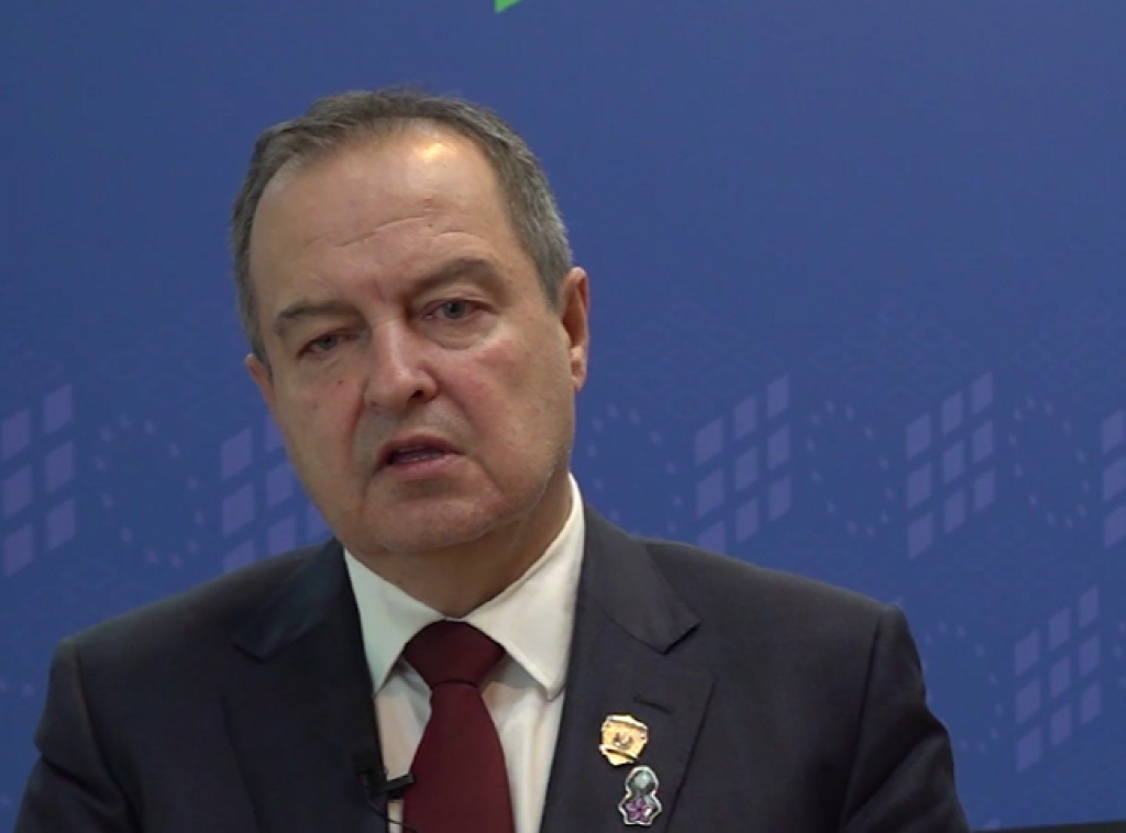 Dačić čestitao Komarovu osvojenu zlatnu medalju u Zagrebu