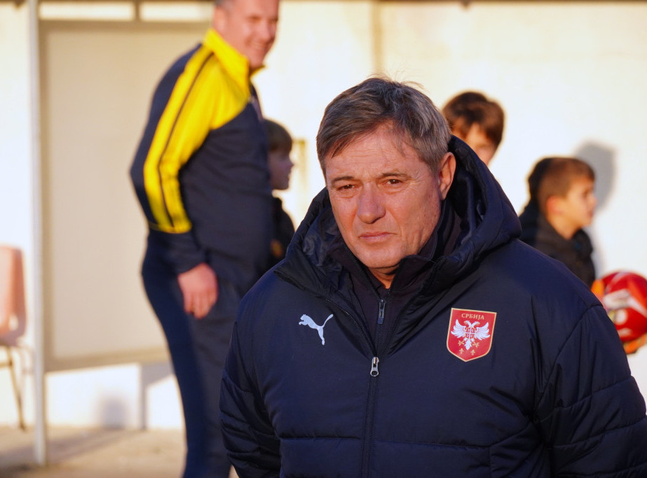 Dragan Stojković: Da dominiramo u posedu lopte, igračima je potrebna podrška navijača