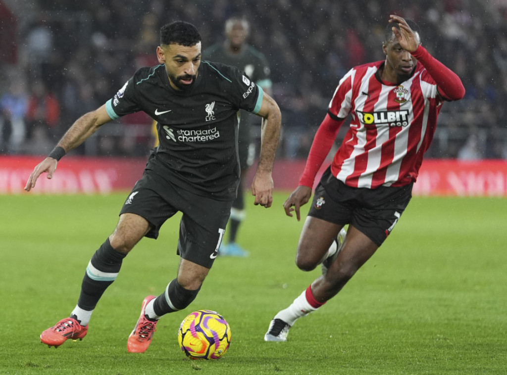 Fudbaleri Liverpula preokretom pobedili Sauthempton za plus osam na vrhu tabele