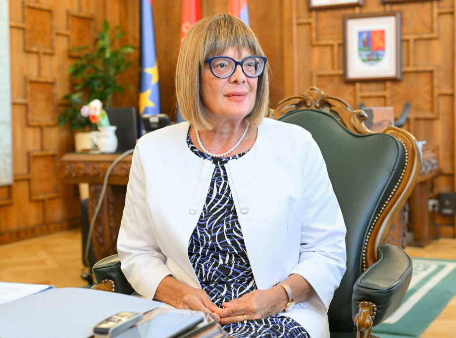 Maja Gojković o blokadi RTS-a: Iza svega stoji politika i pokušaj nasilne smene vlasti