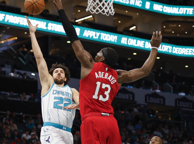 Micić: Nisam razmišljao o povratku u Evropu dokle god imam ugovor u NBA ligi