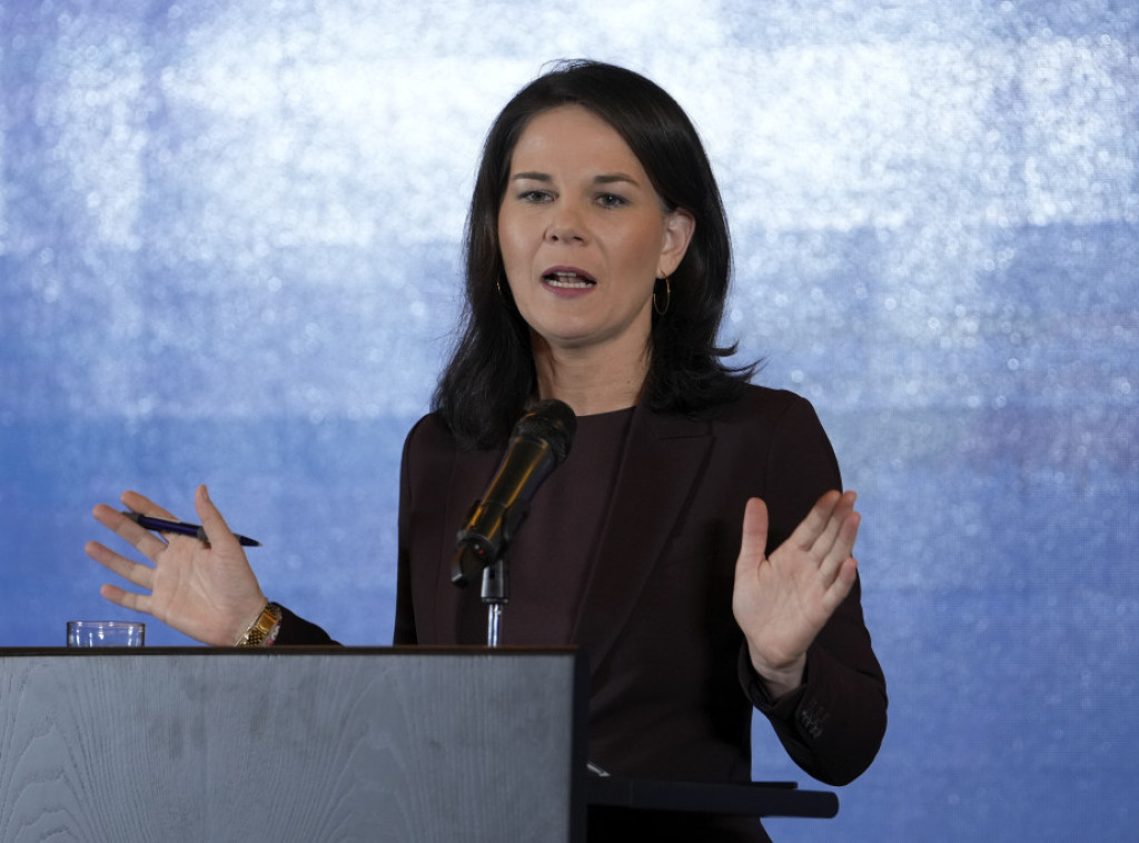 Berbok: Ukrajina i Evropa moraju da budu uključene u mirovne pregovore o Ukrajini