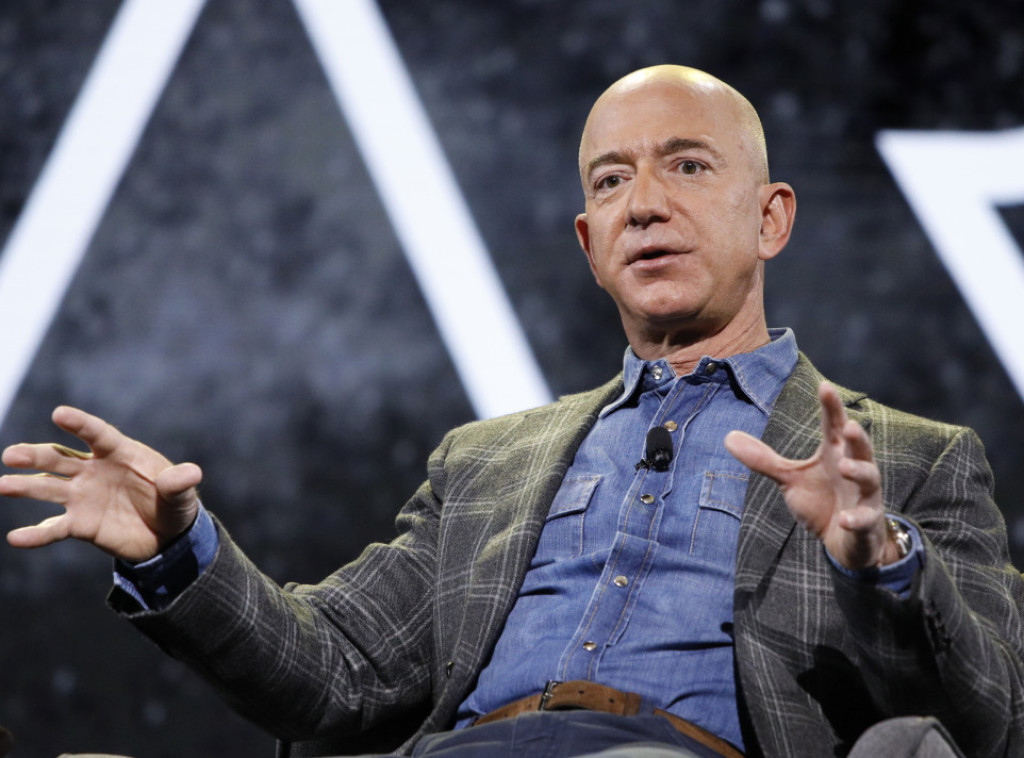 Osnivač Amazona Džef Bezos blizu kupovine udela u fudbalskom klubu Liverpul