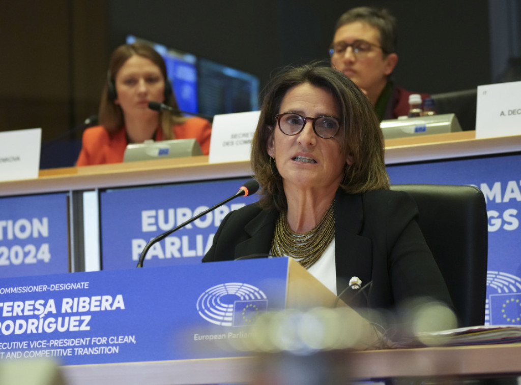 Tereza Ribera: Evropska unija neće popustiti pred Trampovom carinskom ucenom