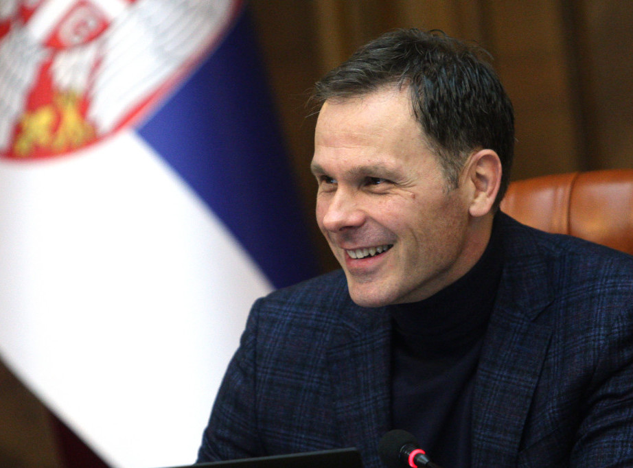 Mali: Cilj da prosečna plata u decembru 2025. dostigne 1.000 evra