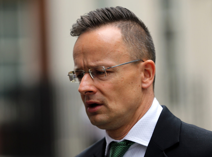 Sijarto: Slanje još 100 milijardi evra Ukrajini je ludost
