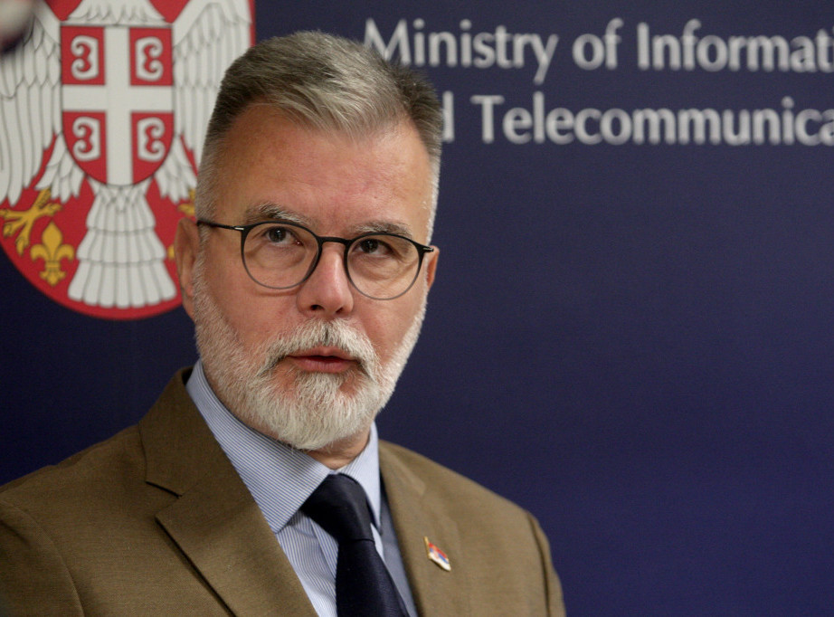 Minsitar Dejan Ristić osudio poslanike opozicije,povređenima poželeo brz oporavak