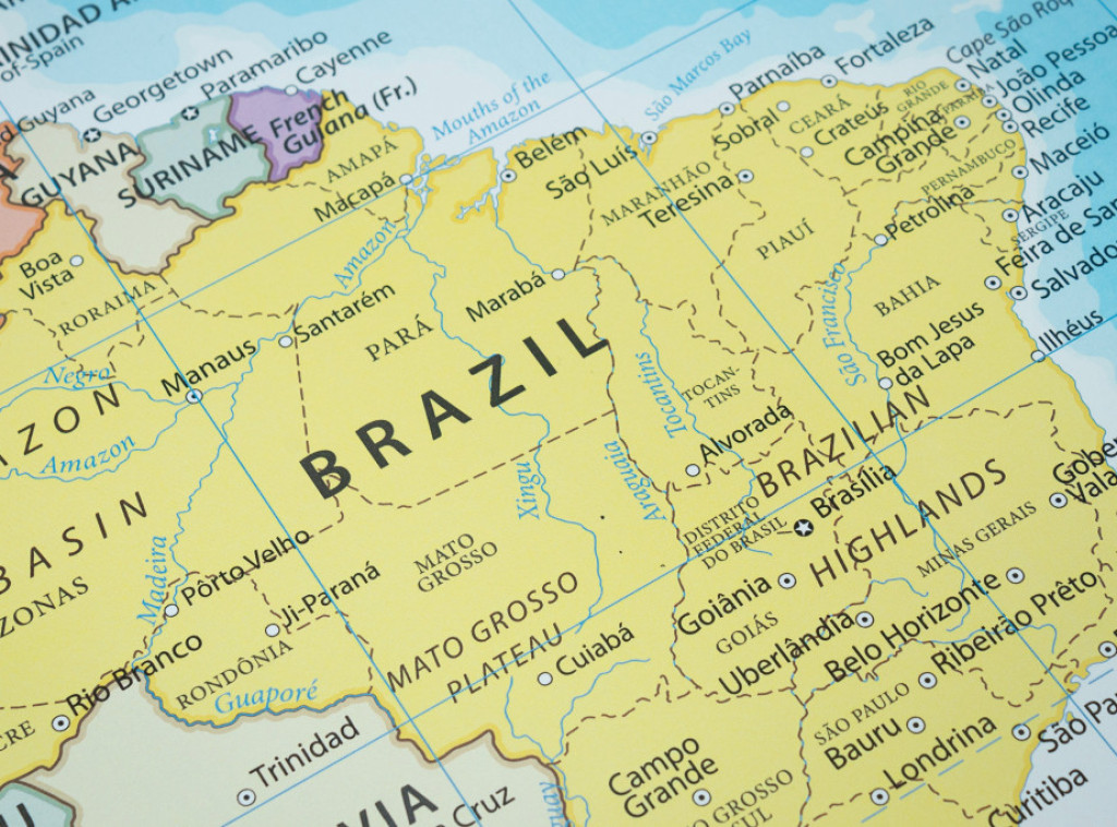 Eduardu Bolsonaru oduzeta oba brazilska pasoša