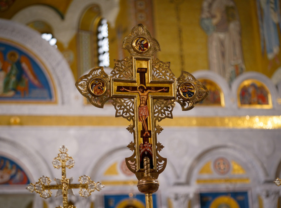 Srpska pravoslavna crkva i mladi bračni parovi danas slave Mladence