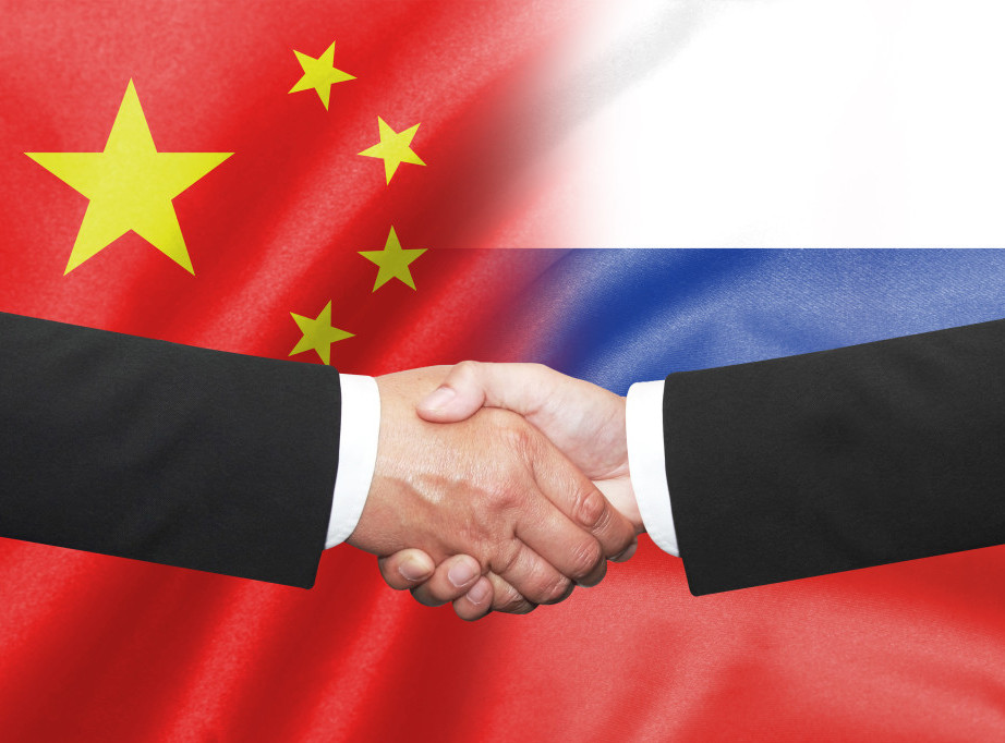 Putin i Si razmenili čestitke povodom 10. Kinesko-ruskog ekspa otvorenog u Kini