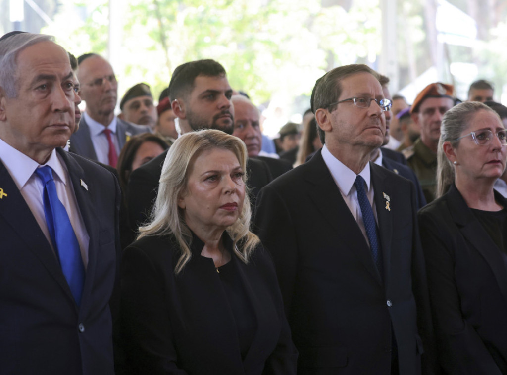 Supruga Netanjahua lobirala kod ministara da potpišu zahtev za njegovo pomilovanje