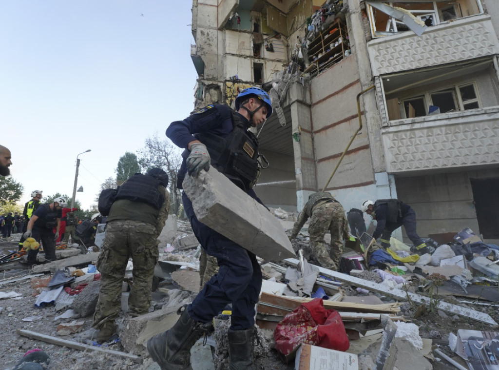 Ruske snage aviobombom pogodile Harkov, nema povređenih