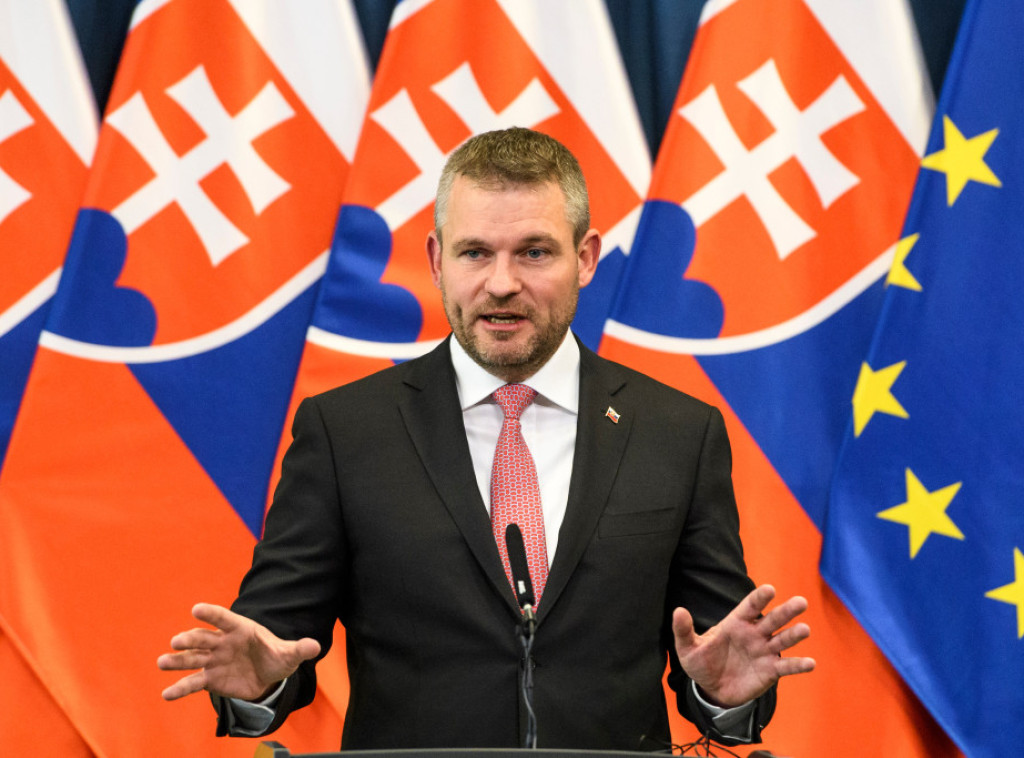 Predsednik Slovačke: Neutralnost bi bila skuplja nego članstvo u NATO