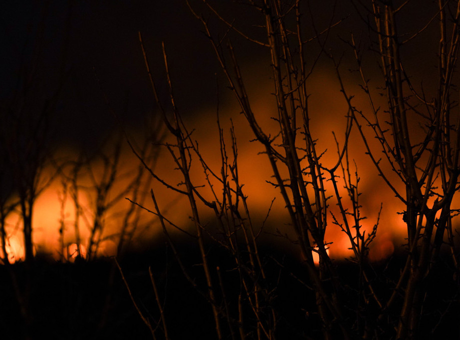 Veliki šumski požar u Grčkoj, evakuisano nekoliko sela zapadno od Atine