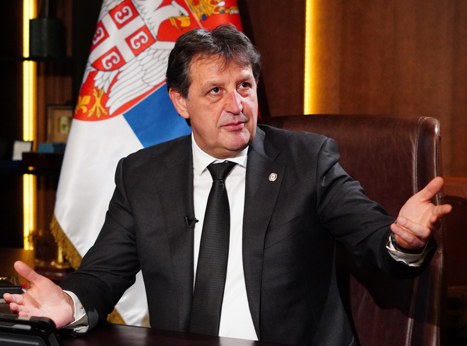 Ministar Gašić: Napad na Sandru Božić je slika blokaderskog ludila