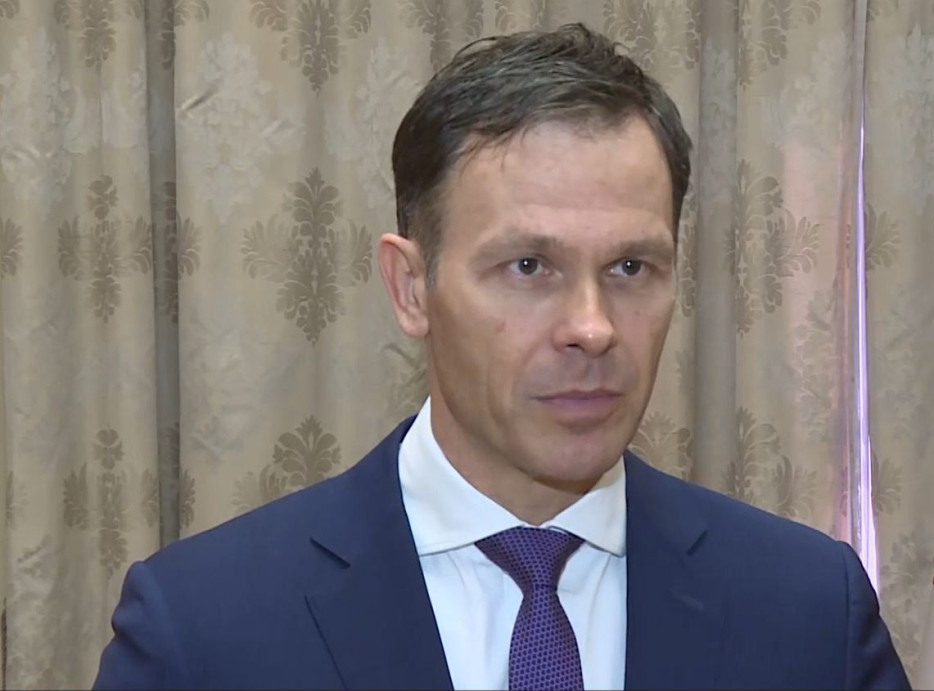 Mali sa investitorima iz EU i SAD: Makroekonomska pozicija Srbije snažna uprkos protestima