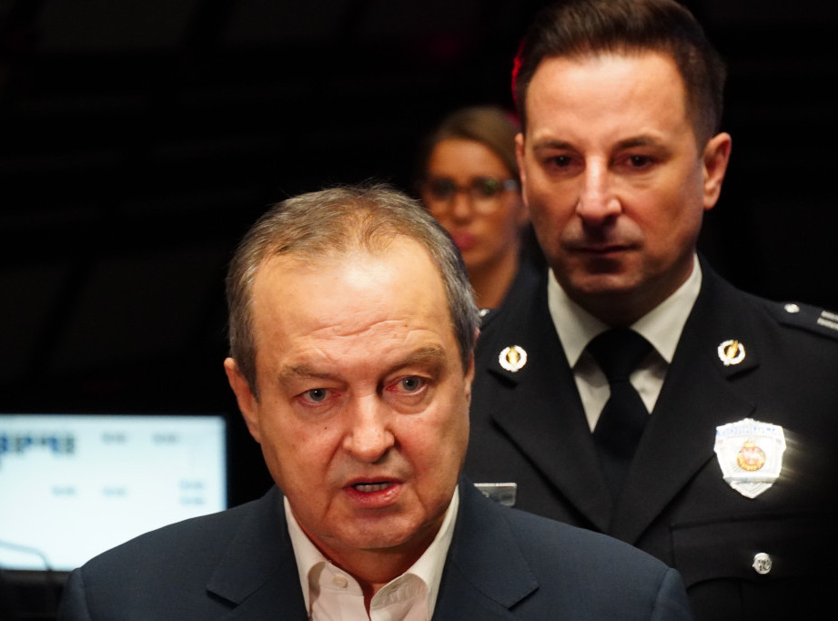 Dačić: Na Čukarici uhapšen Crnogorac osumnjičen za silovanje