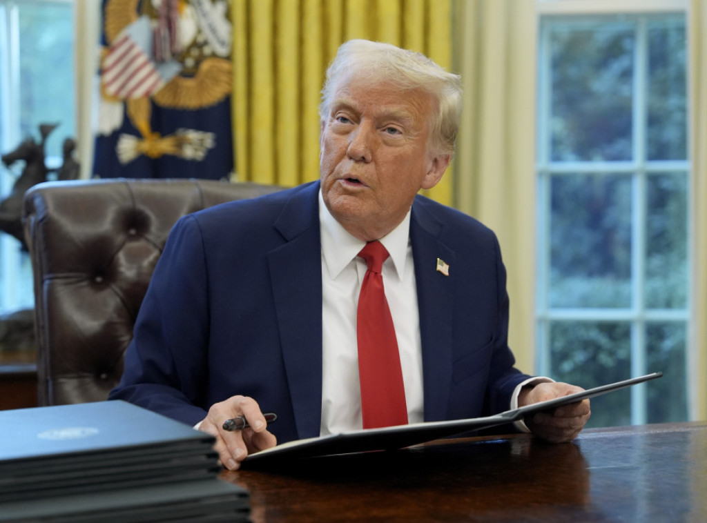 Američka unija za građanske slobode podnela tužbu zbog Trampove naredbe o dva pola